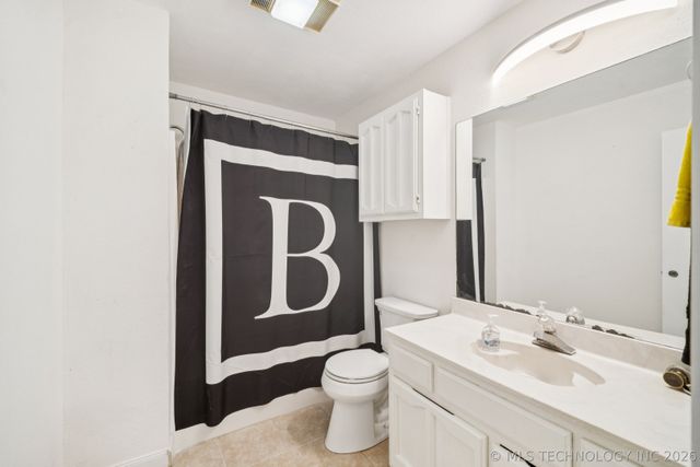 4441 W Queens Street, Broken Arrow, OK 74012