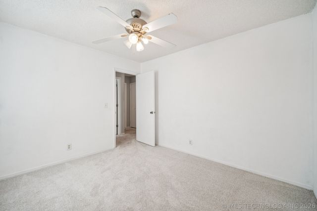 4441 W Queens Street, Broken Arrow, OK 74012