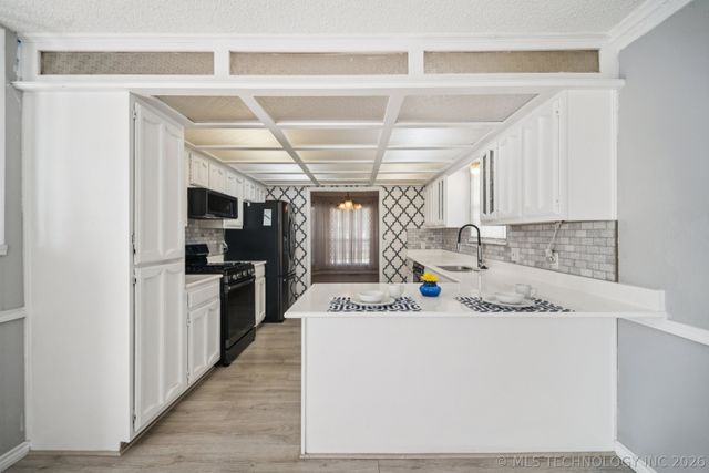 4441 W Queens Street, Broken Arrow, OK 74012