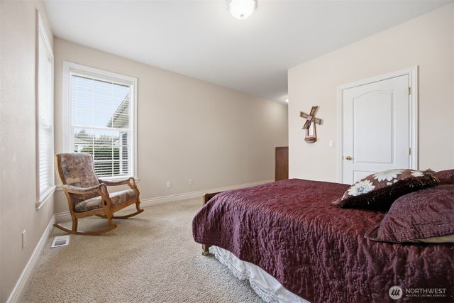 1417 Woodfield Place, Lynden, WA 98264