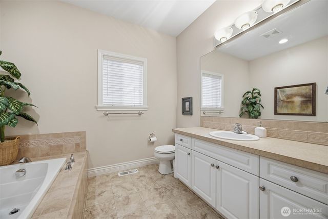 1417 Woodfield Place, Lynden, WA 98264