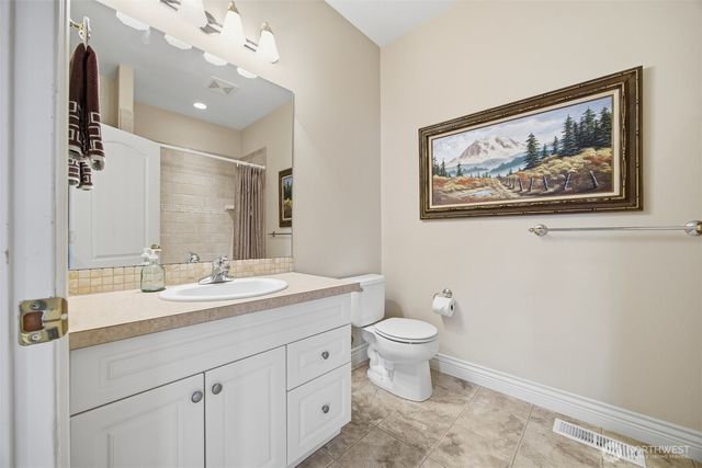 1417 Woodfield Place, Lynden, WA 98264