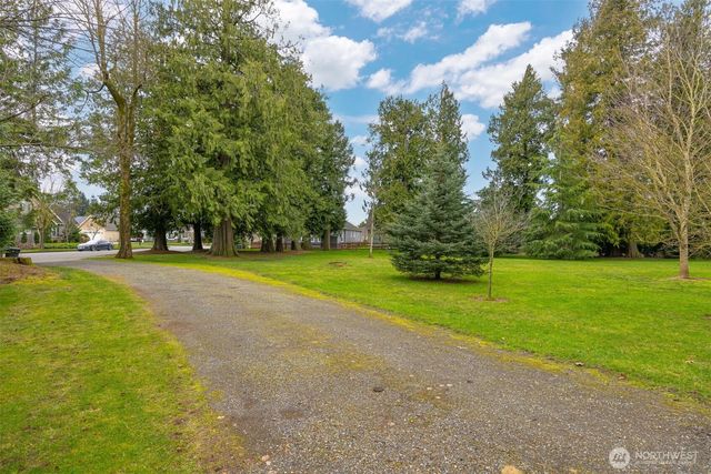 1417 Woodfield Place, Lynden, WA 98264