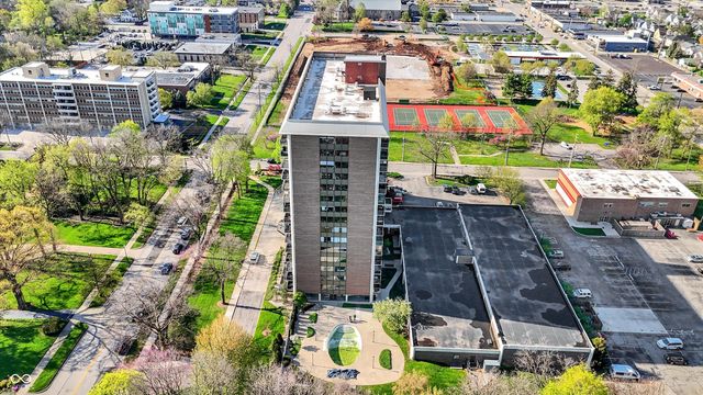 4000 N Meridian Street 9G, Indianapolis, IN 46208