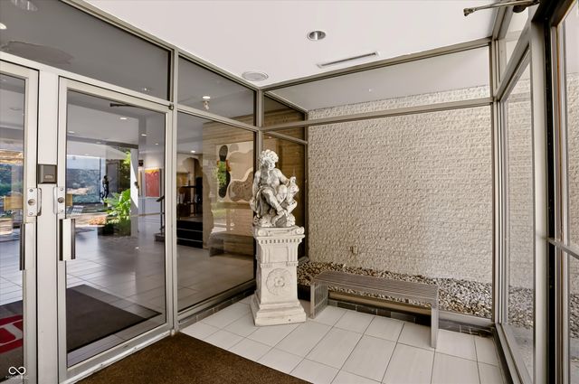 4000 N Meridian Street 9G, Indianapolis, IN 46208