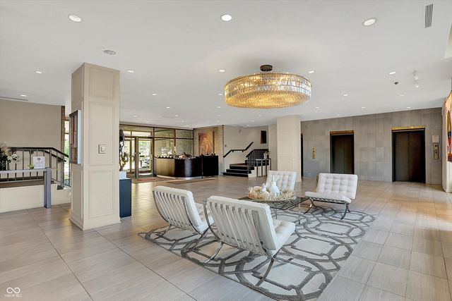 4000 N Meridian Street 9G, Indianapolis, IN 46208