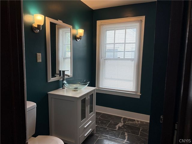 609 Seeley Road, Syracuse, NY 13224