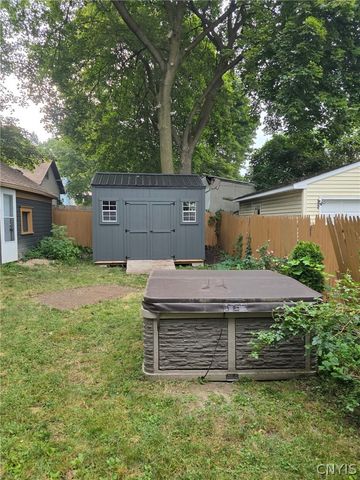 609 Seeley Road, Syracuse, NY 13224