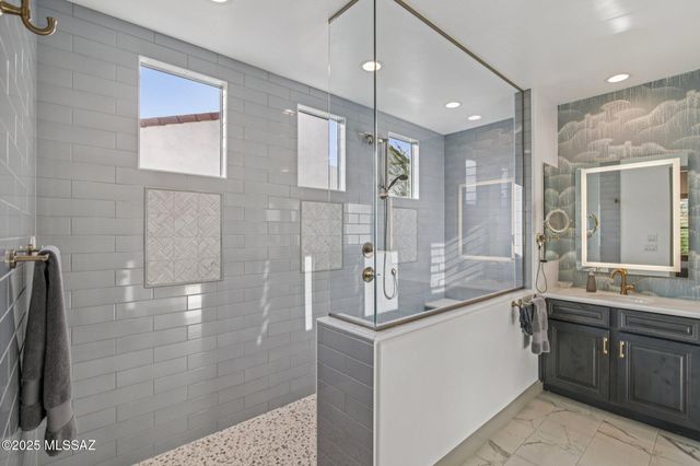 61729 E Talc Street, Oracle, AZ 85623