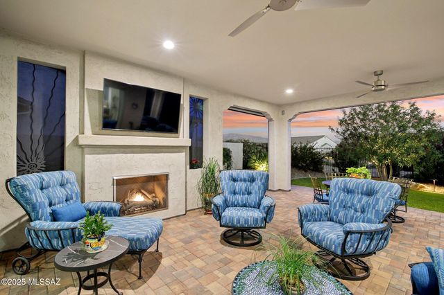 61729 E Talc Street, Oracle, AZ 85623