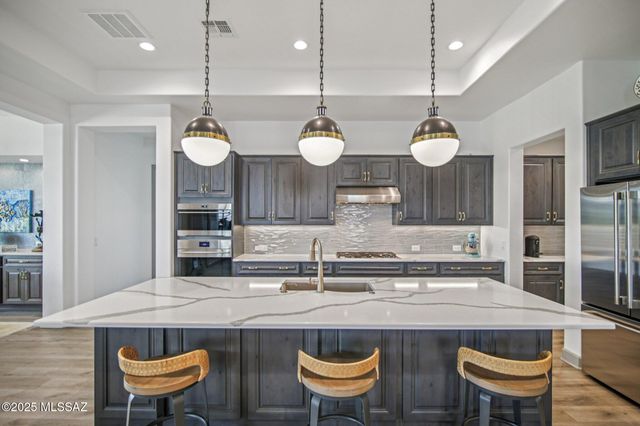 61729 E Talc Street, Oracle, AZ 85623