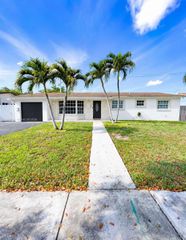 9221 SW 24th Terrace 1, Miami, FL 33165