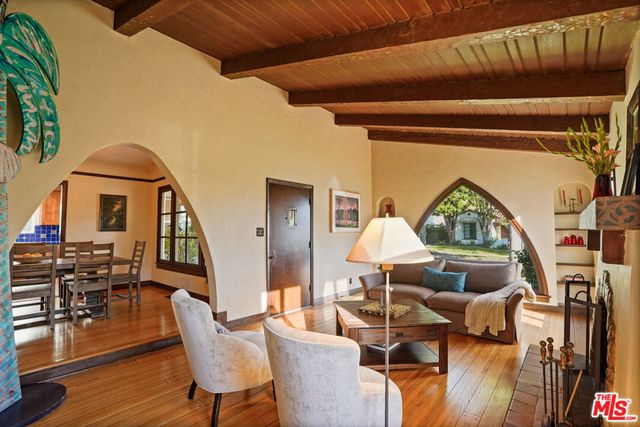 1233 Ethel Street, Glendale, CA 91207