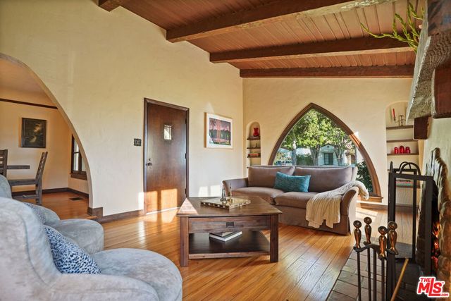 1233 Ethel Street, Glendale, CA 91207