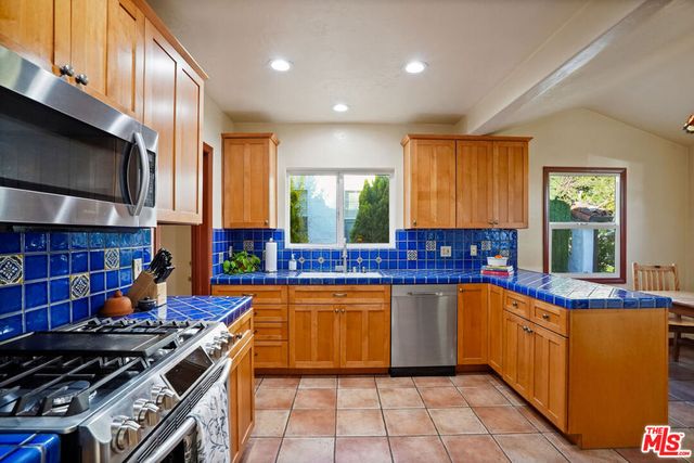 1233 Ethel Street, Glendale, CA 91207