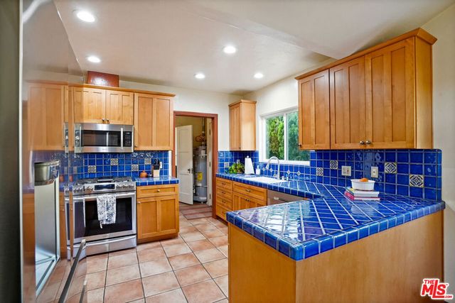 1233 Ethel Street, Glendale, CA 91207