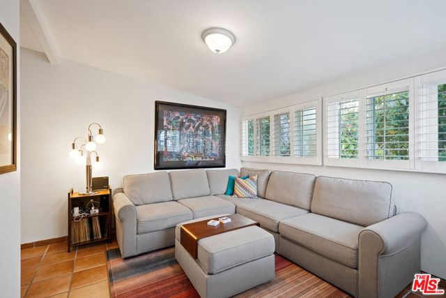 1233 Ethel Street, Glendale, CA 91207