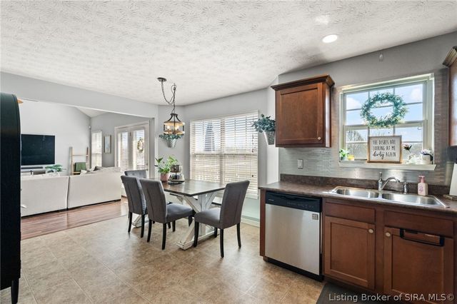 13002 Sunset Drive, Memphis, IN 47143