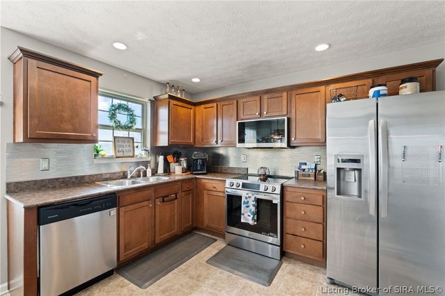 13002 Sunset Drive, Memphis, IN 47143