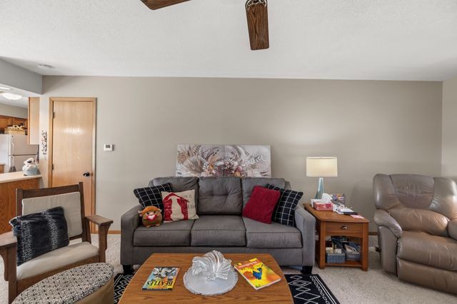 18920 Wendover Avenue, Granger, IA 50109