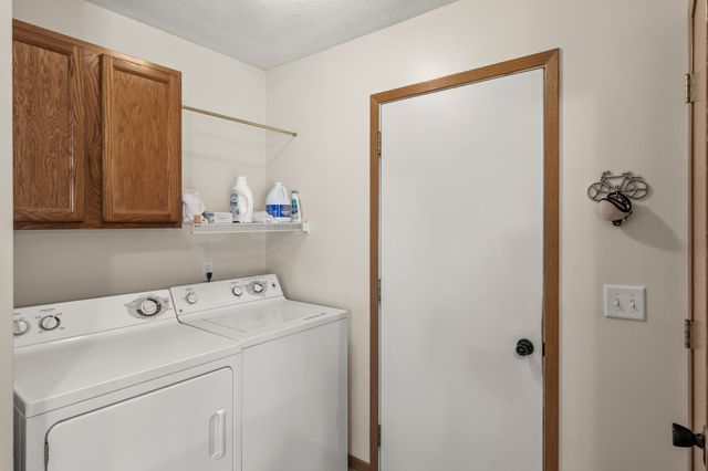 18920 Wendover Avenue, Granger, IA 50109