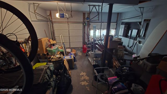 1085 Vaughn Avenue, Toms River, NJ 08753