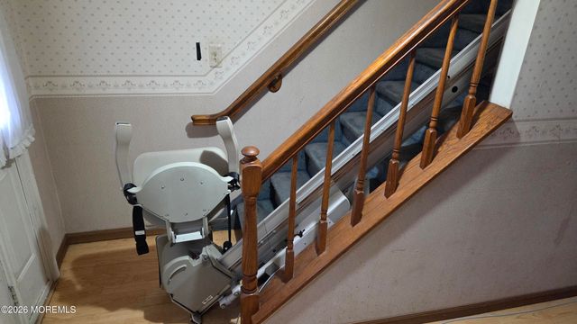 1085 Vaughn Avenue, Toms River, NJ 08753