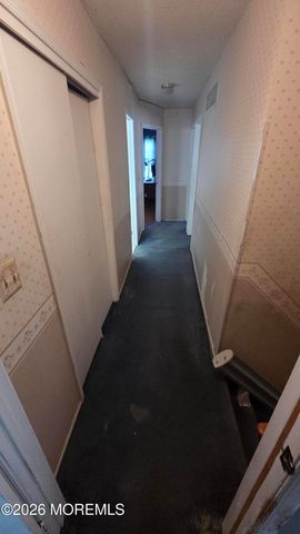 1085 Vaughn Avenue, Toms River, NJ 08753