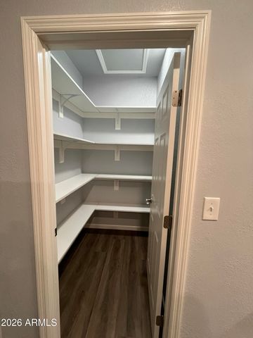 713 W Adobe Dam Drive B, San Tan Valley, AZ 85143