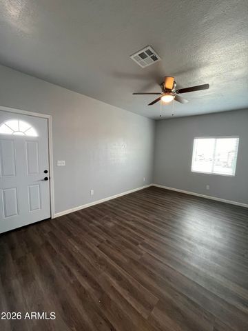 713 W Adobe Dam Drive B, San Tan Valley, AZ 85143