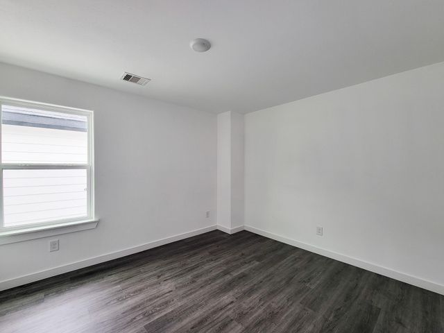 8122 Sterling Shire Street B, Houston, TX 77078