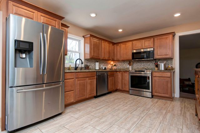 234 American Way, Branson, MO 65616