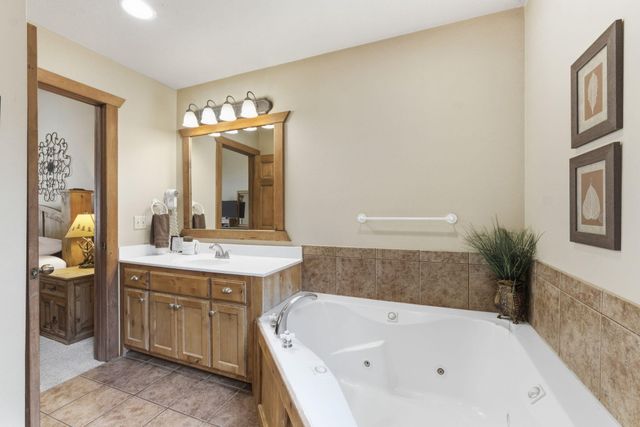 412 Baldknobber Drive, Branson West, MO 65737