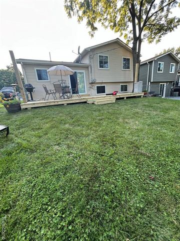 715 Woodingham Avenue, Waterford, MI 48328