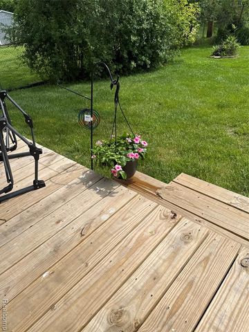 715 Woodingham Avenue, Waterford, MI 48328