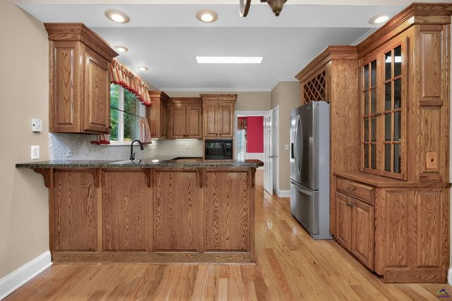 106 Fairways Drive, Warner Robins, GA 31088