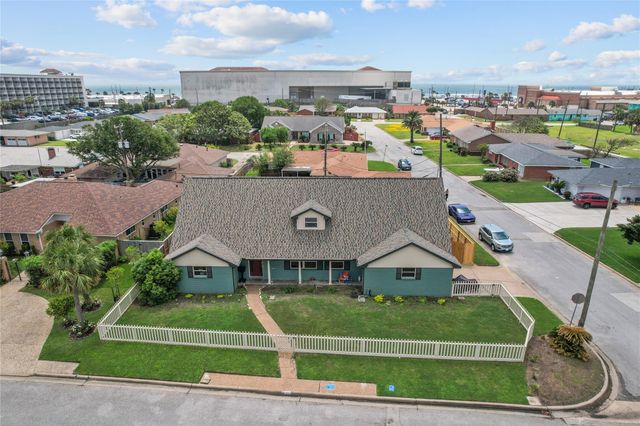 5525 Ibis Drive, Galveston, TX 77551