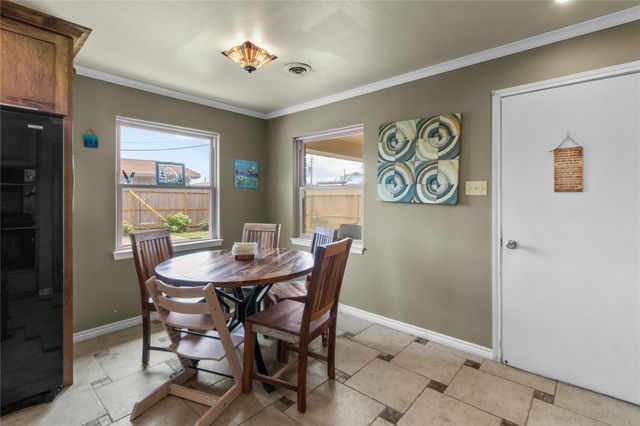 5525 Ibis Drive, Galveston, TX 77551