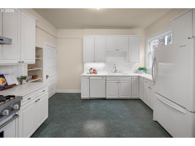 928 Se 37TH Ave, Portland, OR 97214