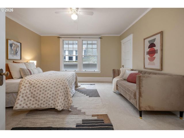 928 Se 37TH Ave, Portland, OR 97214