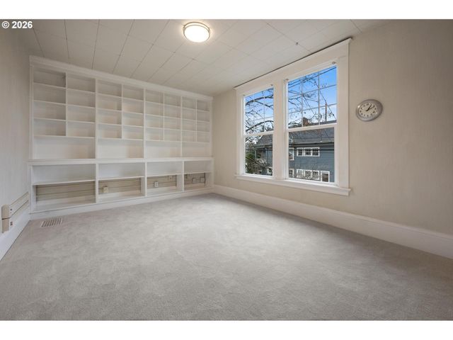 928 Se 37TH Ave, Portland, OR 97214