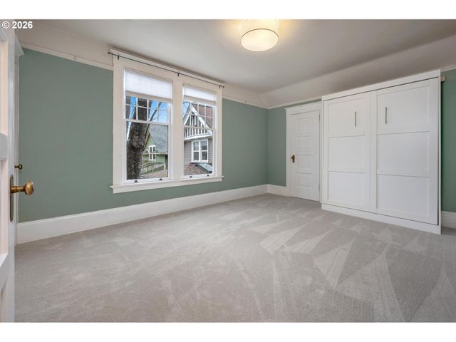 928 Se 37TH Ave, Portland, OR 97214