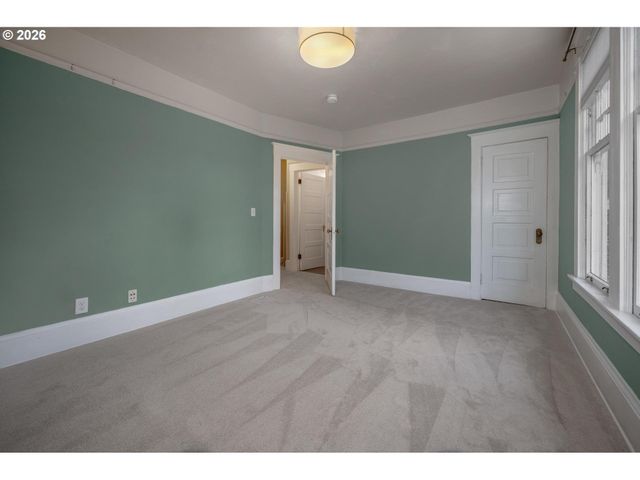 928 Se 37TH Ave, Portland, OR 97214