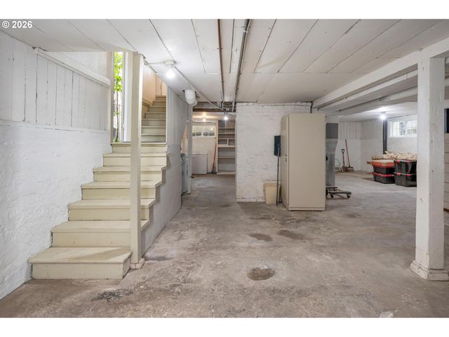 928 Se 37TH Ave, Portland, OR 97214