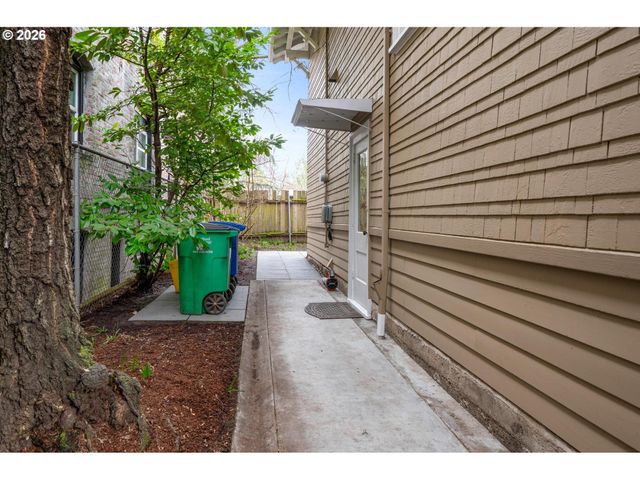 928 Se 37TH Ave, Portland, OR 97214