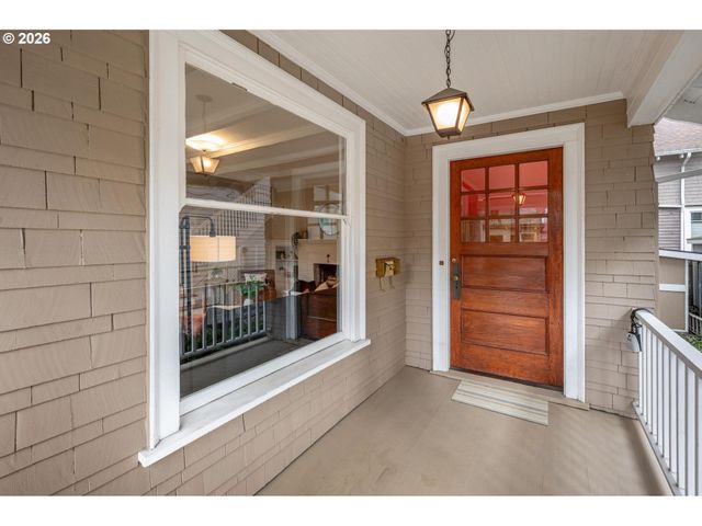 928 Se 37TH Ave, Portland, OR 97214