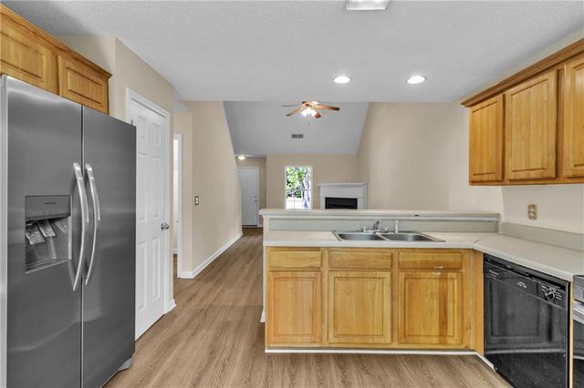 167 London Dr, Mcdonough, GA 30253