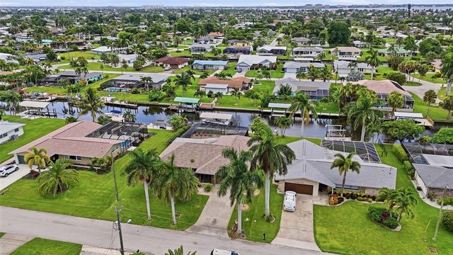 418 AVALON DRIVE, Cape Coral, FL 33904