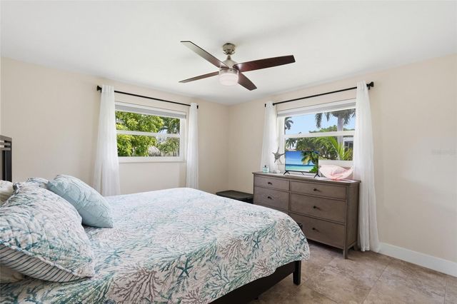 418 AVALON DRIVE, Cape Coral, FL 33904