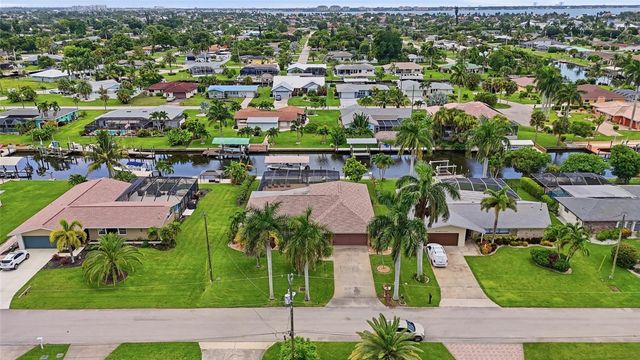 418 AVALON DRIVE, Cape Coral, FL 33904